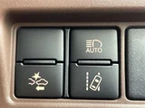 2017 Toyota Esquire Gi Sedan for sale, Japanese used car export - photo 13 of 24 | GULJI TRADERS