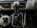 2017 Toyota Esquire Gi Sedan for sale, Japanese used car export - photo 6 of 10 | GULJI TRADERS