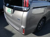 2017 Toyota Esquire 1.8Gi Hybrid Sedan for sale, Japanese used car export - photo 7 of 30 | GULJI TRADERS