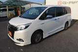 2017 Toyota Esquire 1.8Gi Hybrid BlackT Sedan for sale, Japanese used car export - photo 14 of 30 | GULJI TRADERS