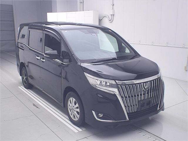 2017 Toyota Esquire 4WD Gi Sedan for sale, Japanese used car export - photo 1 of 11 | GULJI TRADERS
