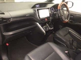 2017 Toyota Esquire Gi TSS Sedan for sale, Japanese used car export - photo 4 of 12 | GULJI TRADERS