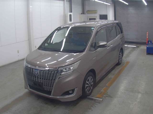 2017 Toyota Esquire Hybrid Gi - photo 1 2017 Toyota Esquire Hybrid Gi Sedan for sale, Japanese used car export - photo 1 of 3 | GULJI TRADERS