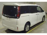 2017 Toyota Esquire Gi Sedan for sale, Japanese used car export - photo 2 of 3 | GULJI TRADERS