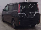 2017 Toyota Esquire Gi 4WD Sedan for sale, Japanese used car export - photo 2 of 3 | GULJI TRADERS