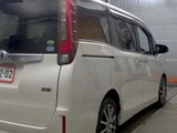 2017 Toyota Esquire Hybrid Gi Sedan for sale, Japanese used car export - photo 5 of 10 | GULJI TRADERS