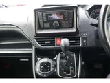 2017 Toyota Esquire 2.0 Xi 4WD Sedan for sale, Japanese used car export - photo 18 of 24 | GULJI TRADERS