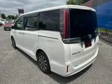 2017 Toyota Esquire Hybrid Gi Sedan for sale, Japanese used car export - photo 5 of 9 | GULJI TRADERS