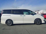 2018 Toyota Esquire 2.0 Sedan for sale, Japanese used car export - photo 4 of 50 | GULJI TRADERS