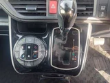 2018 Toyota Esquire 2.0 Sedan for sale, Japanese used car export - photo 20 of 50 | GULJI TRADERS