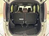 2018 Toyota Esquire 2.0 Gi Sedan for sale, Japanese used car export - photo 30 of 51 | GULJI TRADERS