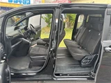 2018 Toyota Esquire Xi Sedan for sale, Japanese used car export - photo 20 of 50 | GULJI TRADERS