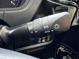2018 Toyota Esquire 2.0 Gi Sedan for sale, Japanese used car export - photo 18 of 60 | GULJI TRADERS