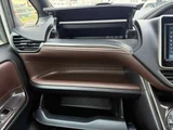 2018 Toyota Esquire 1.8 Hybrid Gi Sedan for sale, Japanese used car export - photo 19 of 68 | GULJI TRADERS
