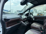 2018 Toyota Esquire 1.8 Hybrid Gi Sedan for sale, Japanese used car export - photo 35 of 68 | GULJI TRADERS