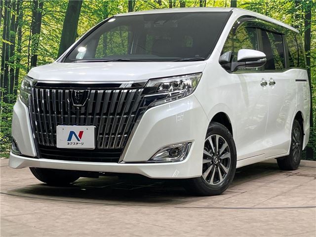 2018 Toyota Esquire Gi - photo 1 2018 Toyota Esquire Gi Sedan for sale, Japanese used car export - photo 1 of 30 | GULJI TRADERS