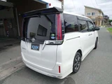 2018 Toyota Esquire Dynamic Sedan for sale, Japanese used car export - photo 3 of 79 | GULJI TRADERS