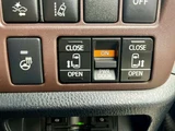 2018 Toyota Esquire 1.8 Hybrid Gi Sedan for sale, Japanese used car export - photo 29 of 39 | GULJI TRADERS