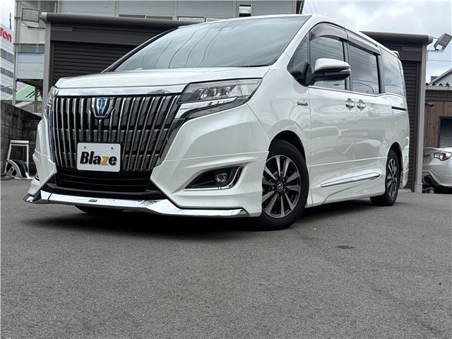 2018 Toyota Esquire Hybrid Gi Sedan for sale, Japanese used car export - photo 1 of 54 | GULJI TRADERS