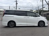 2018 Toyota Esquire Hybrid Gi Sedan for sale, Japanese used car export - photo 4 of 54 | GULJI TRADERS