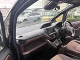 2018 Toyota Esquire 1.8 Hybrid Gi Sedan for sale, Japanese used car export - photo 37 of 70 | GULJI TRADERS