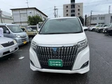2018 Toyota Esquire 1.8 Hybrid Gi Sedan for sale, Japanese used car export - photo 48 of 68 | GULJI TRADERS