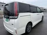 2018 Toyota Esquire 1.8 Hybrid Gi Sedan for sale, Japanese used car export - photo 62 of 68 | GULJI TRADERS