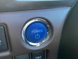 2018 Toyota Esquire Hybrid Gi Sedan for sale, Japanese used car export - photo 19 of 35 | GULJI TRADERS