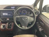 2018 Toyota Esquire Gi 4WD Sedan for sale, Japanese used car export - photo 11 of 24 | GULJI TRADERS