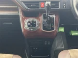 2018 Toyota Esquire Gi 4WD Sedan for sale, Japanese used car export - photo 21 of 24 | GULJI TRADERS