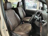 2018 Toyota Esquire 2.0 Gi Sedan for sale, Japanese used car export - photo 4 of 10 | GULJI TRADERS