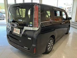 2018 Toyota Esquire 1.8 Hybrid Gi Sedan for sale, Japanese used car export - photo 2 of 10 | GULJI TRADERS