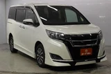 2018 Toyota Esquire 2.0Gi 4WD Sedan for sale, Japanese used car export - photo 5 of 30 | GULJI TRADERS