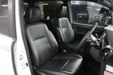 2018 Toyota Esquire 2.0Gi 4WD Sedan for sale, Japanese used car export - photo 29 of 30 | GULJI TRADERS