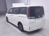 2018 Toyota Esquire Gi Sedan for sale, Japanese used car export - photo 2 of 12 | GULJI TRADERS