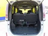 2018 Toyota Esquire Gi Sedan for sale, Japanese used car export - photo 22 of 25 | GULJI TRADERS