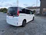 2018 Toyota Esquire 4WD Sedan for sale, Japanese used car export - photo 2 of 21 | GULJI TRADERS