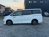 2018 Toyota Esquire 4WD Sedan for sale, Japanese used car export - photo 10 of 21 | GULJI TRADERS