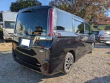 2018 Toyota Esquire Hybrid Gi Sedan for sale, Japanese used car export - photo 2 of 9 | GULJI TRADERS