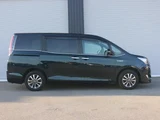 2018 Toyota Esquire Hybrid Xi Sedan for sale, Japanese used car export - photo 4 of 9 | GULJI TRADERS