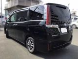 2018 Toyota Esquire Gi Sedan for sale, Japanese used car export - photo 5 of 9 | GULJI TRADERS