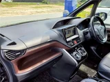 2019 Toyota Esquire 1.8 Hybrid Gi Sedan for sale, Japanese used car export - photo 39 of 78 | GULJI TRADERS