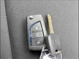 2019 Toyota Esquire Xi4WD Sedan for sale, Japanese used car export - photo 19 of 28 | GULJI TRADERS
