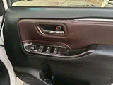 2019 Toyota Esquire 1.8 Hybrid Gi Sedan for sale, Japanese used car export - photo 3 of 54 | GULJI TRADERS