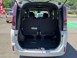 2019 Toyota Esquire 1.8 Hybrid Gi Sedan for sale, Japanese used car export - photo 16 of 53 | GULJI TRADERS
