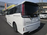2019 Toyota Esquire Hybrid Sedan for sale, Japanese used car export - photo 9 of 42 | GULJI TRADERS