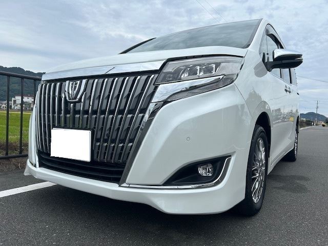2019 Toyota Esquire Gi Sedan for sale, Japanese used car export - photo 1 of 51 | GULJI TRADERS