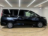 2019 Toyota Esquire Gi Package Sedan for sale, Japanese used car export - photo 18 of 20 | GULJI TRADERS
