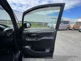 2019 Toyota Esquire 1.8 Hybrid Gi Sedan for sale, Japanese used car export - photo 36 of 80 | GULJI TRADERS
