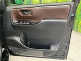 2019 Toyota Esquire Hybrid Gi Sedan for sale, Japanese used car export - photo 11 of 30 | GULJI TRADERS